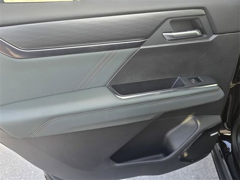 New 2026 GMC Acadia AT4 image 12