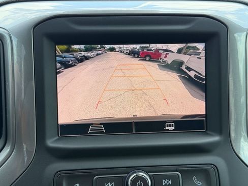 Used 2022 Chevrolet Silverado 1500 Custom AWD/4WD image 22