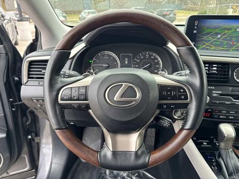 Certified 2022 Lexus RX 350L Premium w/ Premium Package image 27