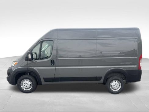New 2026 RAM ProMaster 1500 w/ Convenience Group FWD image 9
