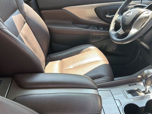 Used 2015 Nissan Murano Platinum w/ Platinum Technology Package AWD/4WD image 46