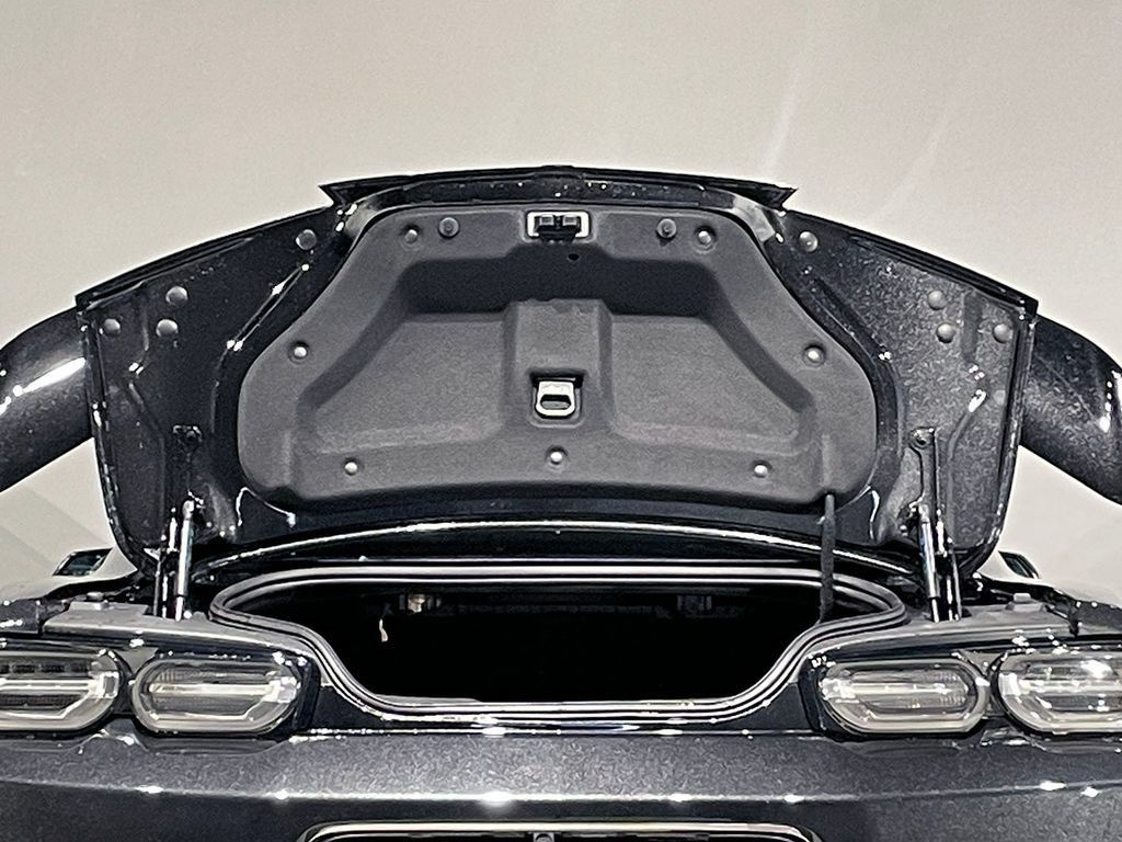 Used 2024 Chevrolet Camaro SS RWD image 38