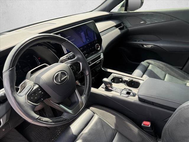 Used 2023 Lexus RX 350 FWD w/ Cold Area Package image 7