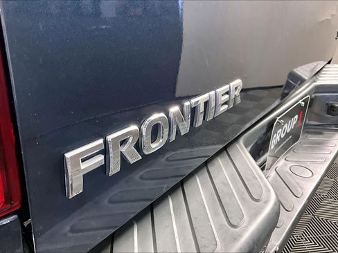 Used 2013 Nissan Frontier SV w/ SV Value Truck Pkg image 27