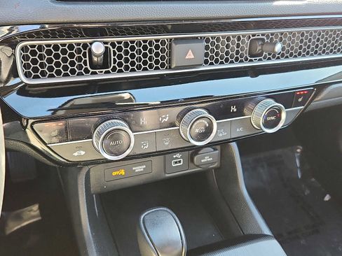 Certified 2023 Honda Civic EX-L image 15