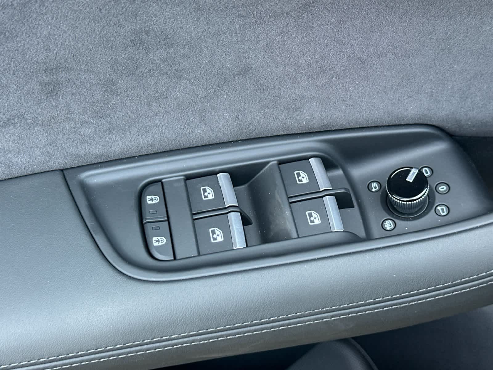 New 2026 Audi RS Q8 performance AWD/4WD image 13