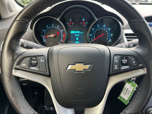 Used 2014 Chevrolet Cruze LT w/ Technology Package image 22