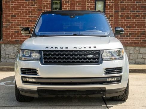 Used 2017 Land Rover Range Rover Supercharged AWD/4WD image 2