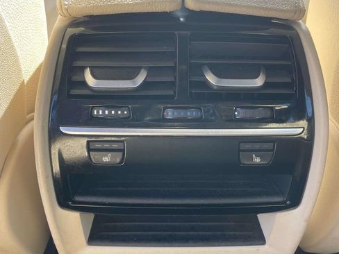Used 2018 BMW 640i Gran Turismo xDrive AWD/4WD image 12
