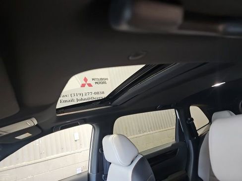 Used 2025 Honda CR-V Sport Touring image 19