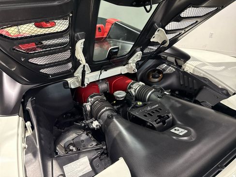 Used 2015 Ferrari 458 Spider RWD image 46