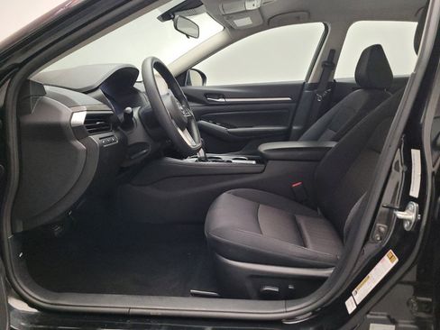 Used 2023 Nissan Altima 2.5 SV FWD image 17