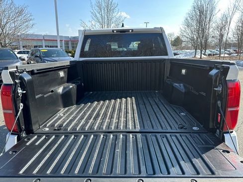 Certified 2025 Toyota Tacoma TRD Off-Road image 13