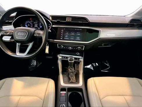 Used 2022 Audi Q3 2.0T Premium AWD/4WD image 16