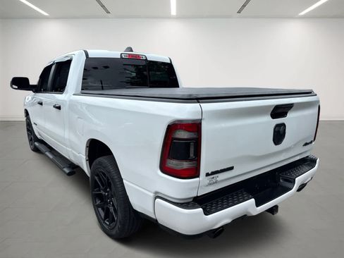 Used 2024 RAM 1500 Laramie AWD/4WD image 4
