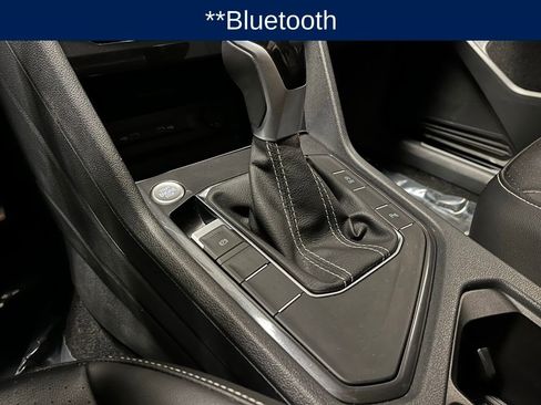 Used 2024 Volkswagen Tiguan SE R-Line image 14