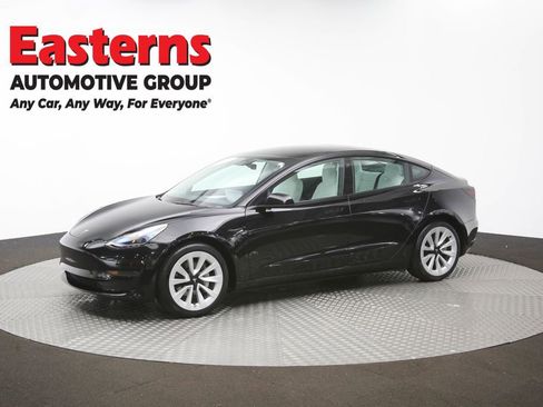 Used 2023 Tesla Model 3 Standard Range image 57