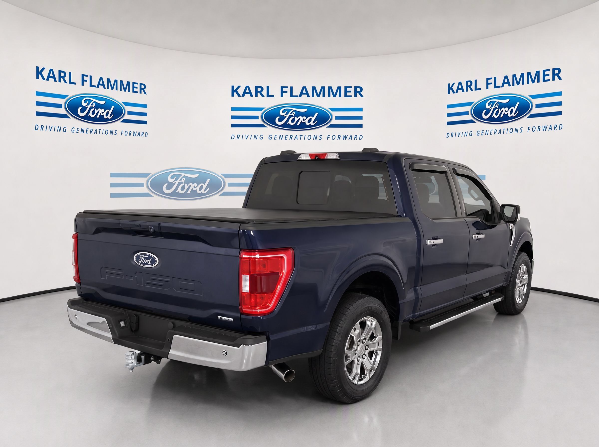 Used 2021 Ford F150 XLT w/ Equipment Group 302A High RWD image 3