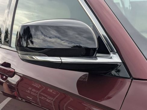 Used 2025 Jeep Grand Cherokee Limited RWD image 14