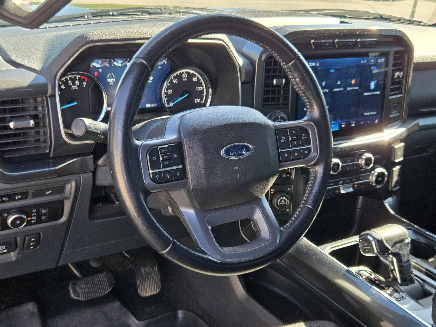 Used 2022 Ford F150 XLT w/ Equipment Group 302A High AWD/4WD image 4