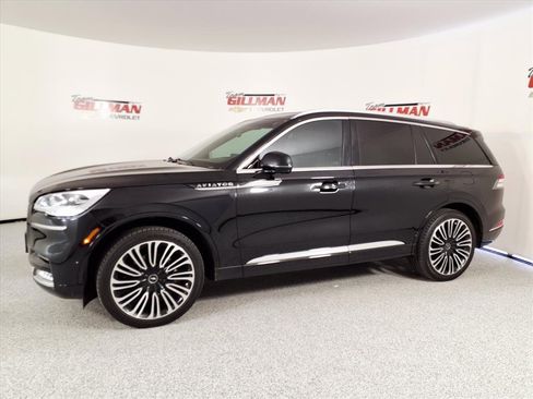 Used 2024 Lincoln Aviator Black Label w/ Class IV Trailer Tow Package image 21