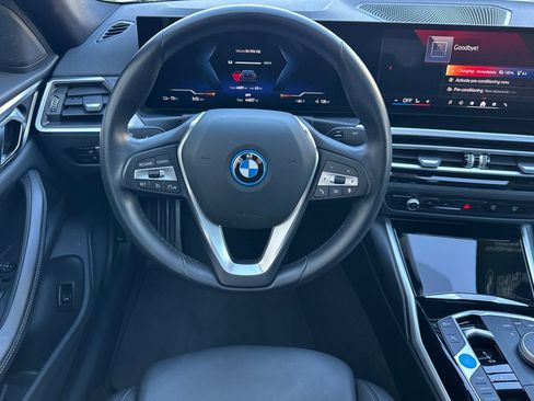 Used 2024 BMW i4 eDrive35 w/ Convenience Package image 18