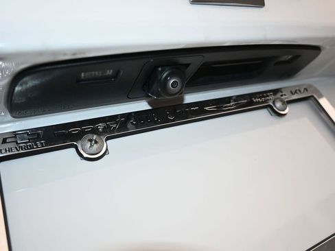 Used 2024 Chevrolet Trax LS FWD image 37