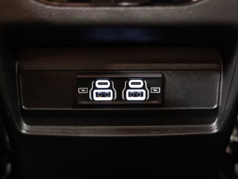 Used 2025 Jeep Grand Cherokee Laredo X AWD/4WD image 9