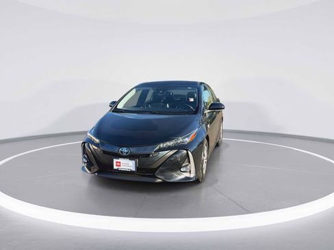 Certified 2022 Toyota Prius Prime Limited image 3