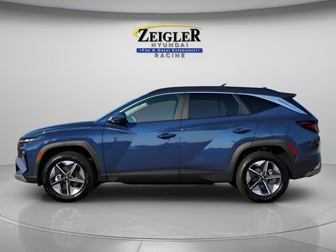 Certified 2026 Hyundai Tucson SEL Plus AWD/4WD image 4