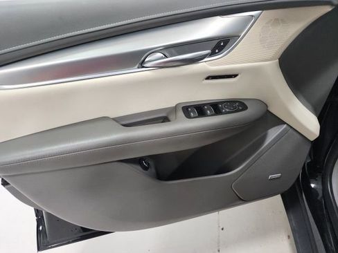 Used 2019 Cadillac XT5 Luxury AWD/4WD image 25