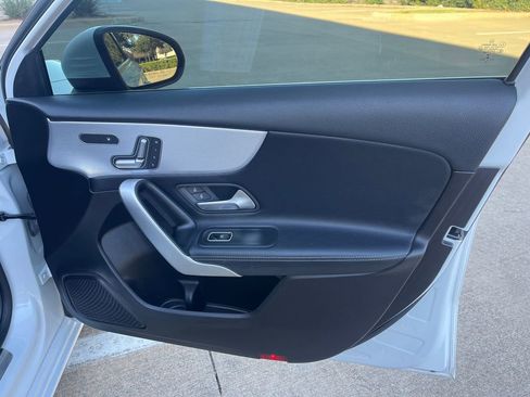 Used 2020 Mercedes-Benz A 220 4MATIC image 20