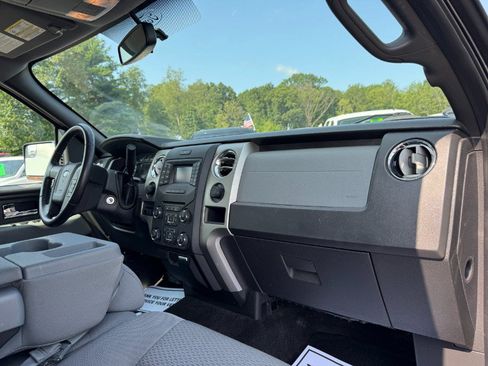 Used 2014 Ford F150 XLT w/ Equipment Group 302A Luxury AWD/4WD image 19