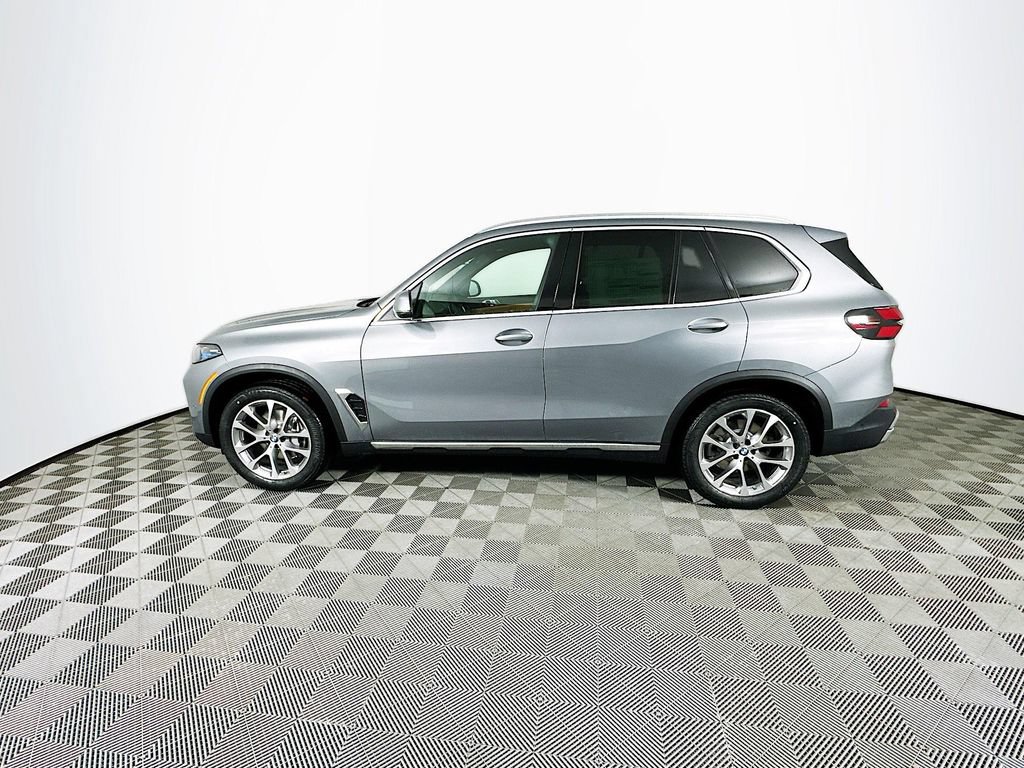 Used 2026 BMW X5 xDrive40i w/ Climate Comfort Package AWD/4WD image 5