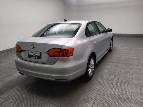 Used 2014 Volkswagen Jetta SE FWD image 9