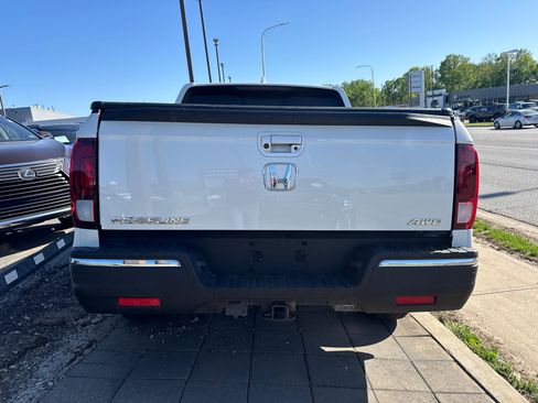 Used 2019 Honda Ridgeline RTL-E image 4