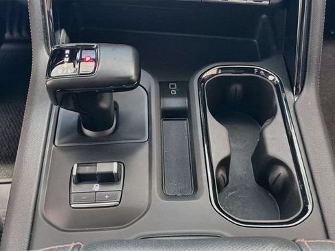 Certified 2023 GMC Sierra 1500 AT4 w/ AT4 Premium Package AWD/4WD image 16