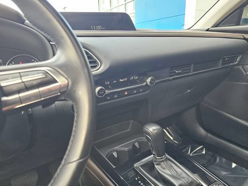 Used 2022 MAZDA CX-30 AWD 2.5 S w/ Premium Package image 32