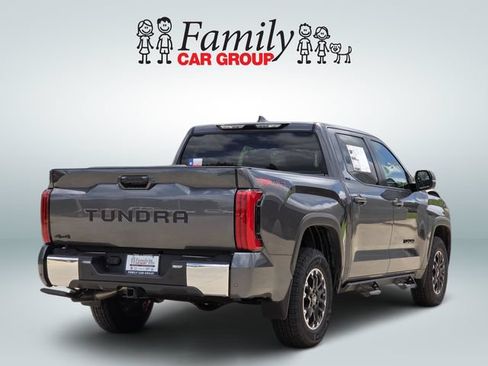 New 2026 Toyota Tundra SR5 w/ TRD Off-Road Premium Package AWD/4WD image 4