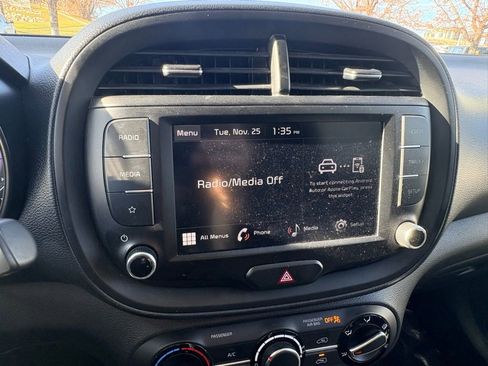 Used 2023 Kia Soul LX w/ Option Group 015 image 18