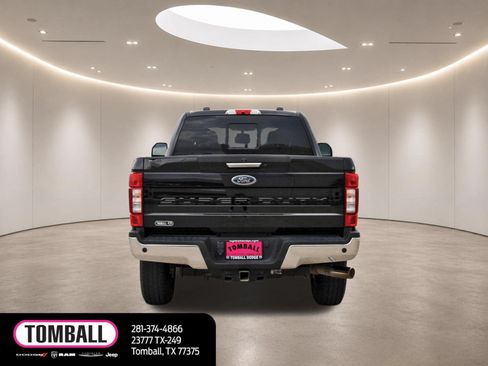 Used 2022 Ford F350 XLT w/ XLT Premium Package AWD/4WD image 6
