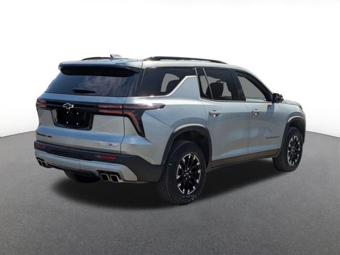 Used 2024 Chevrolet Traverse Z71 w/ LPO, Floor Liner Package image 3