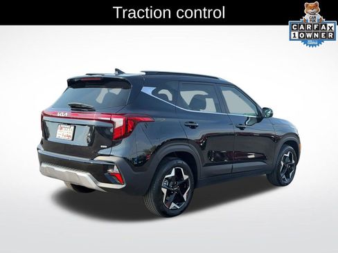 Used 2024 Kia Seltos EX image 9