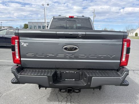 New 2026 Ford F250 4x4 Crew Cab Super Duty image 4