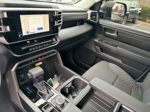 Used 2024 Toyota Tundra SR5 image 3