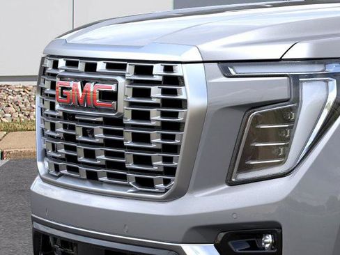 New 2026 GMC Yukon XL Denali w/ Denali Reserve Package image 13