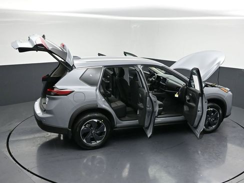 New 2026 Nissan Rogue SV w/ Cold Weather Package image 33