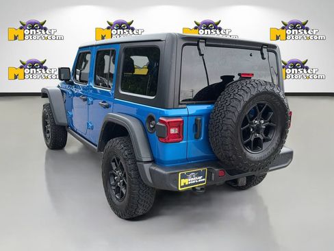 Used 2024 Jeep Wrangler Unlimited Sport AWD/4WD image 7