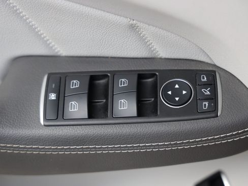 Used 2015 Mercedes-Benz GL 450 4MATIC image 51
