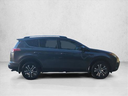 Used 2018 Toyota RAV4 LE w/ All Weather Liner Package image 4